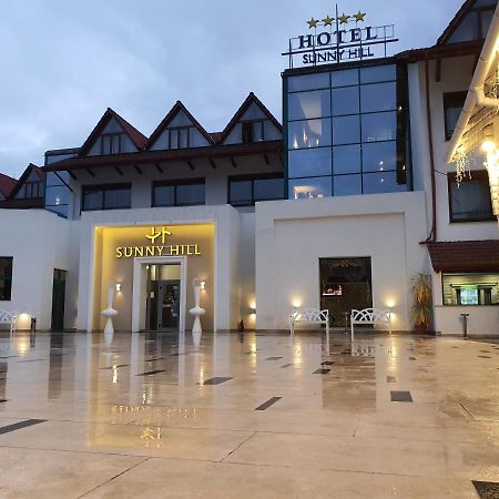 Hotel Sunny Hill Клуж-Напока Екстериор снимка