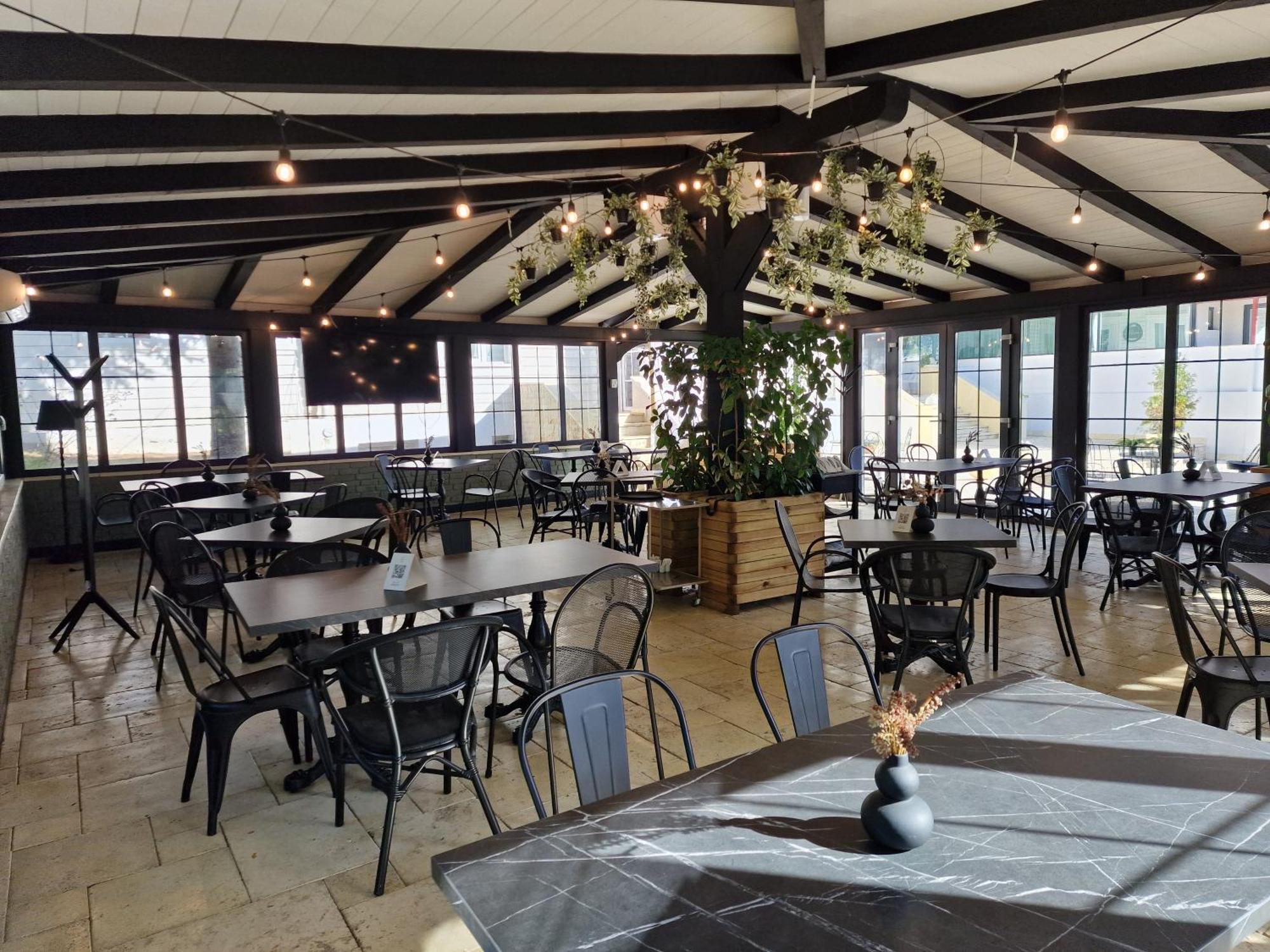 Hotel Sunny Hill Клуж-Напока Екстериор снимка