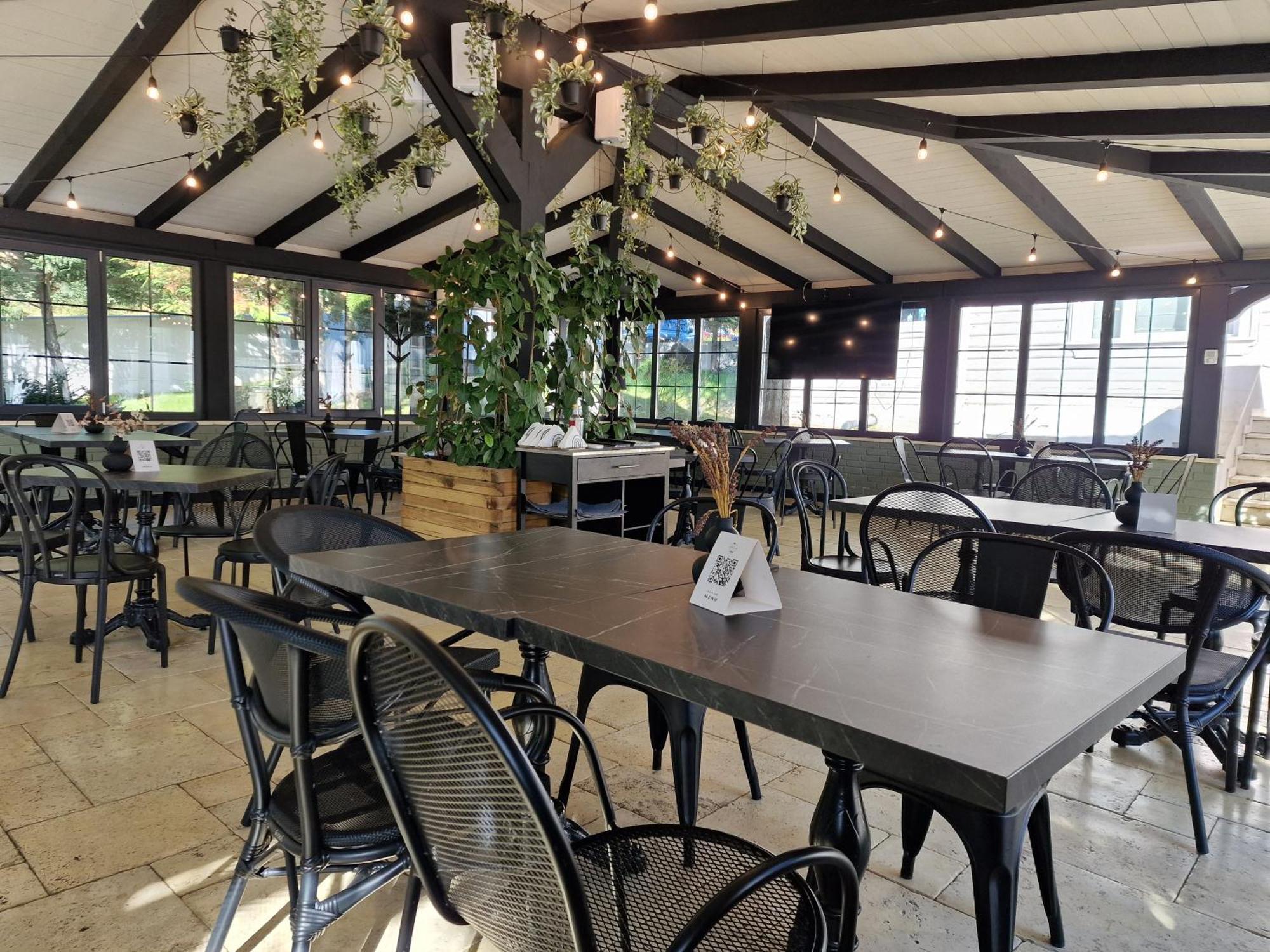 Hotel Sunny Hill Клуж-Напока Екстериор снимка