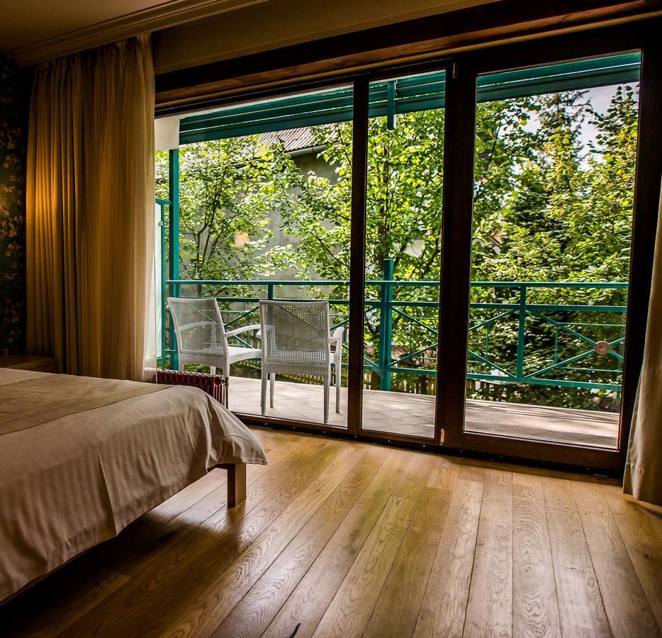 Hotel Sunny Hill Клуж-Напока Екстериор снимка